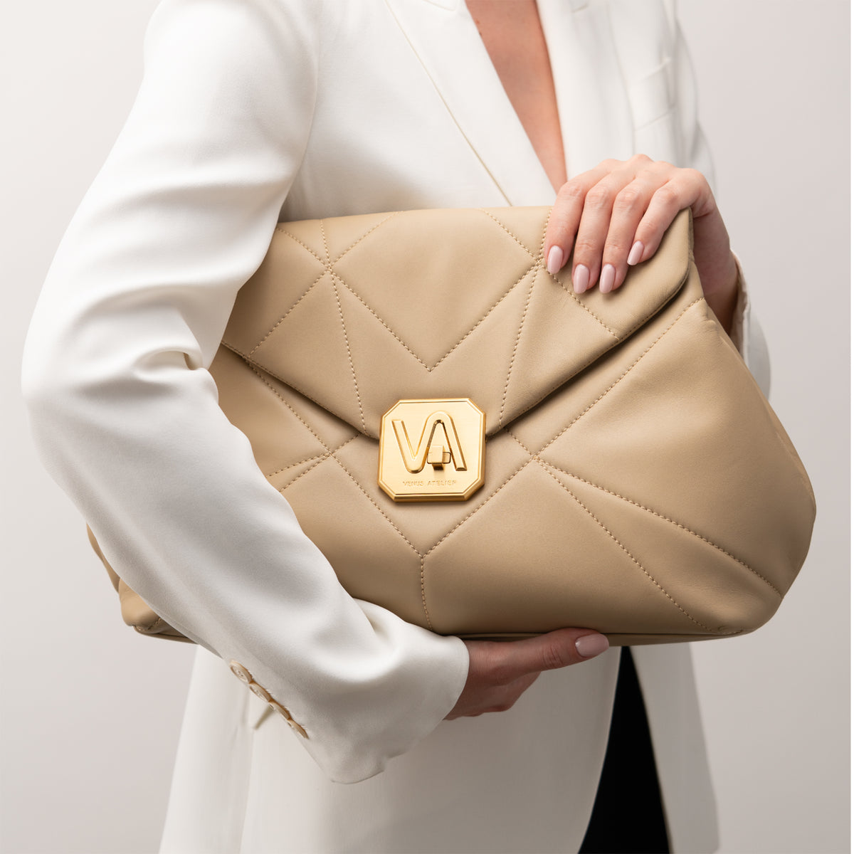Aurea Oyster