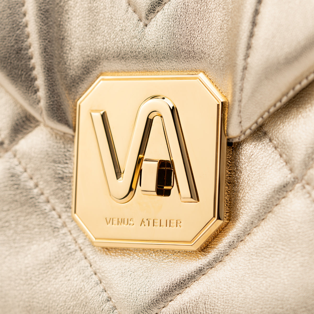 Aurea Platinum